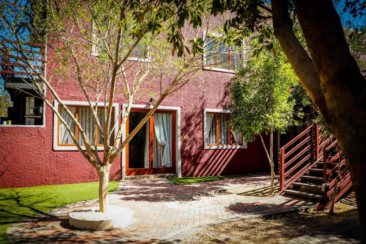 Windhoek Gardens Boutique Hotel Ngoại thất bức ảnh