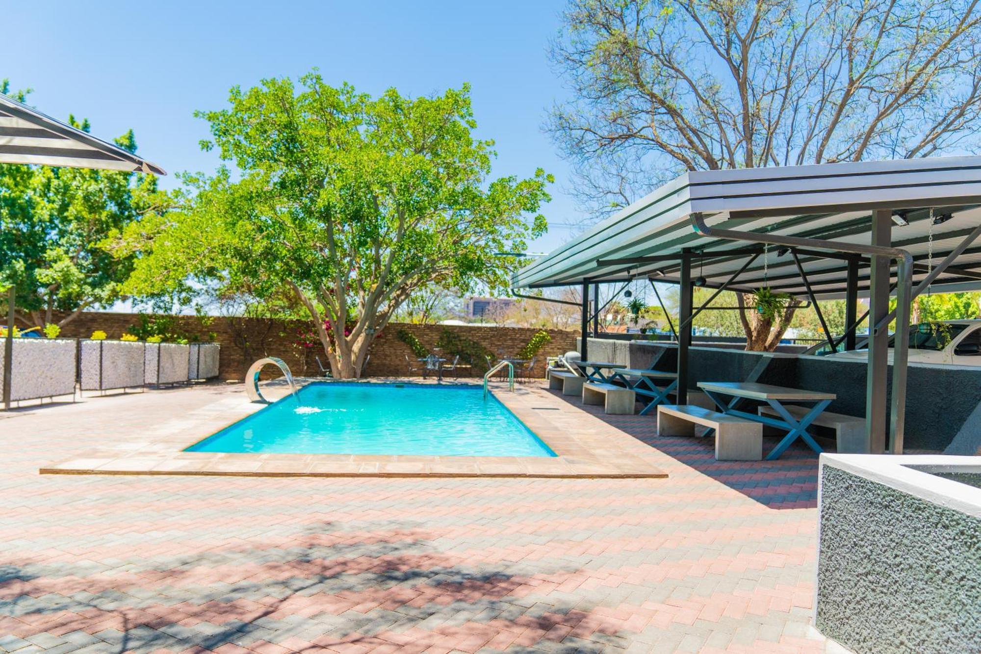 Windhoek Gardens Boutique Hotel Ngoại thất bức ảnh