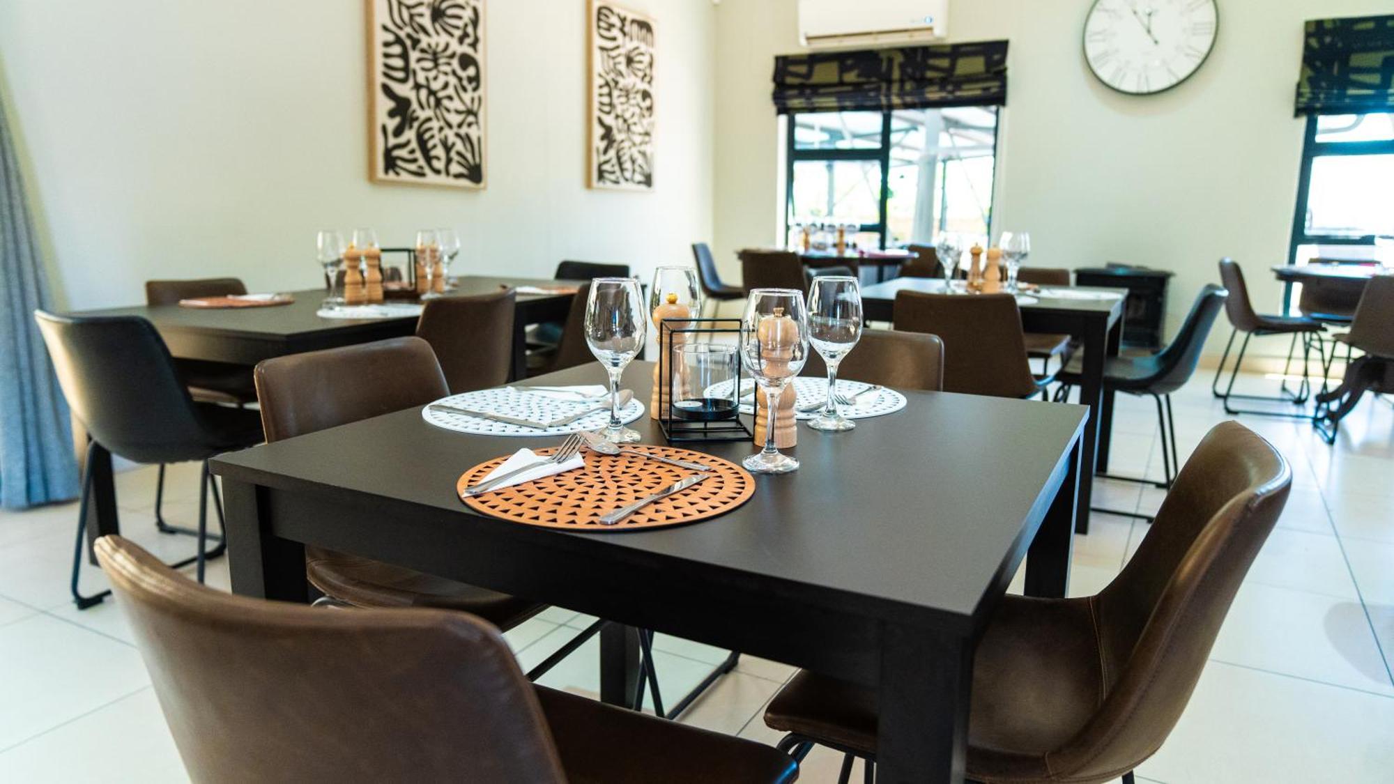 Windhoek Gardens Boutique Hotel Ngoại thất bức ảnh