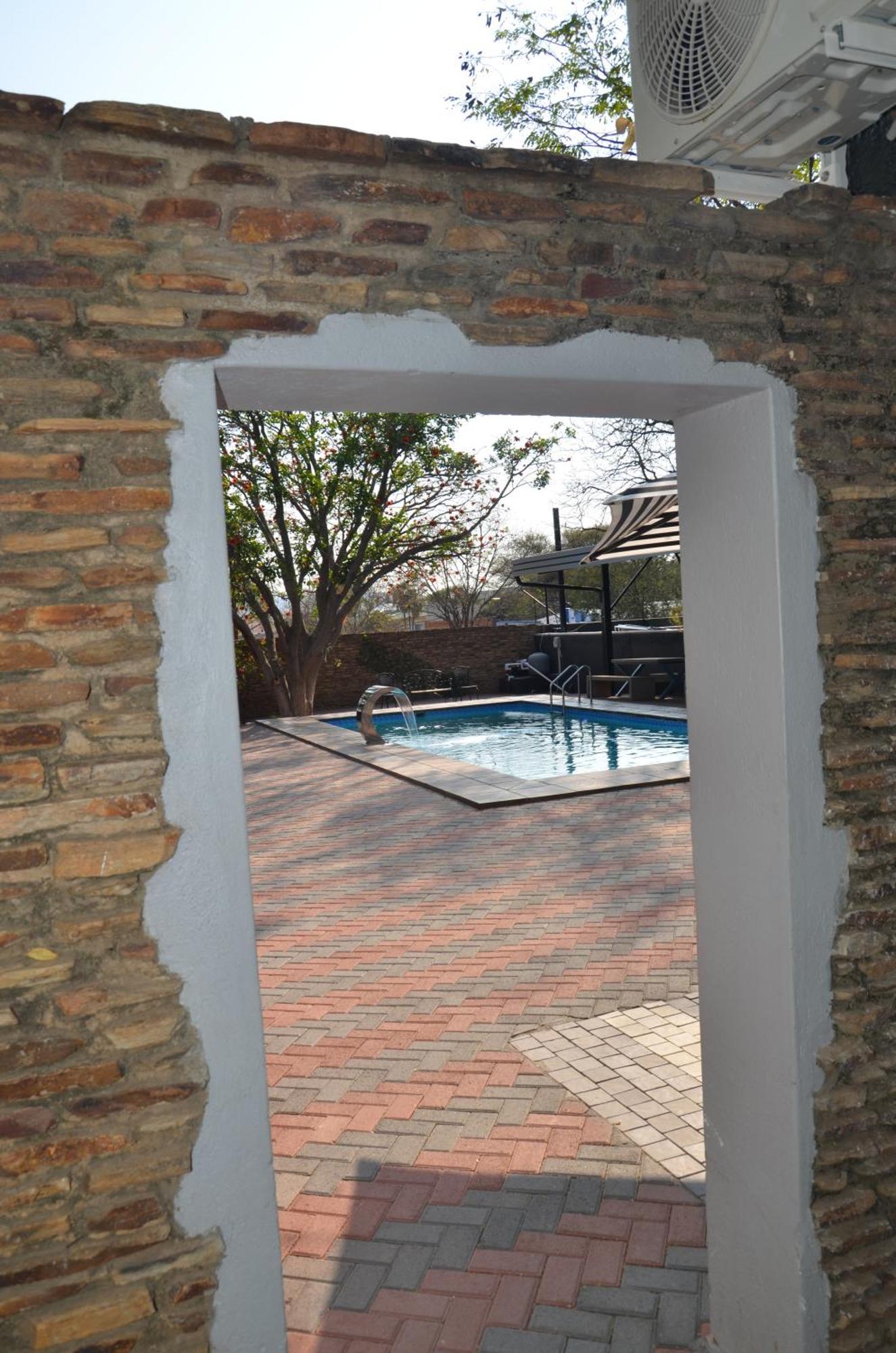 Windhoek Gardens Boutique Hotel Ngoại thất bức ảnh